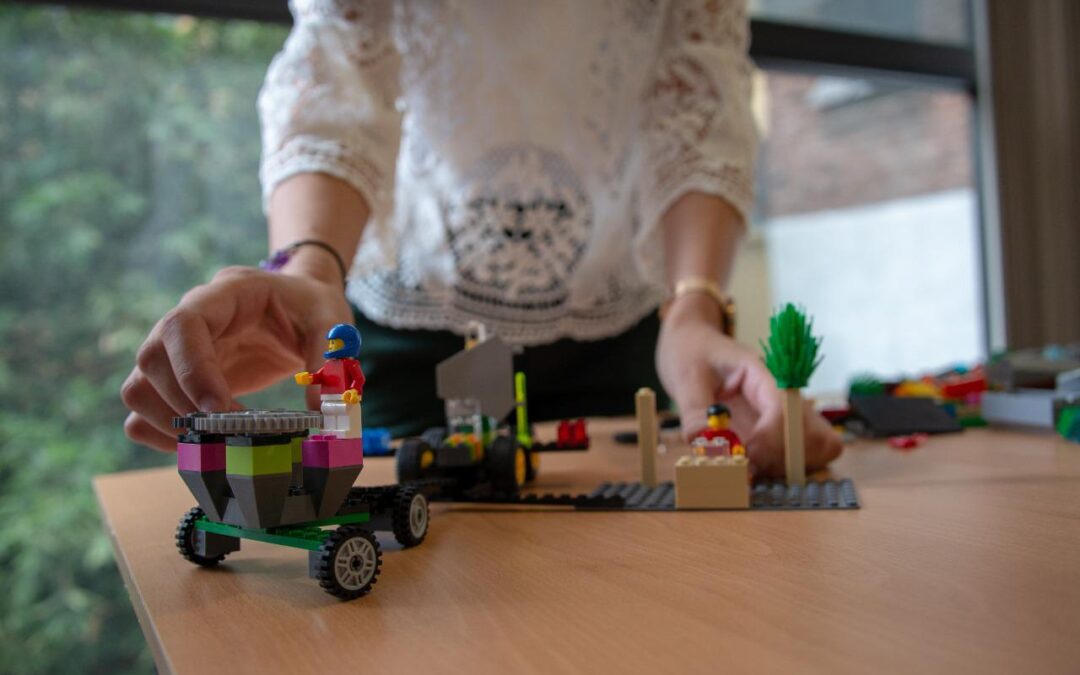 Being Serious as a Facilitator – when I use LEGO® SERIOUS PLAY® Method