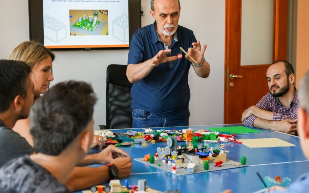 ALCANCES Y LIMITES EN LA LABOR DEL FACILITADOR DE LEGO® SERIOUS PLAY®